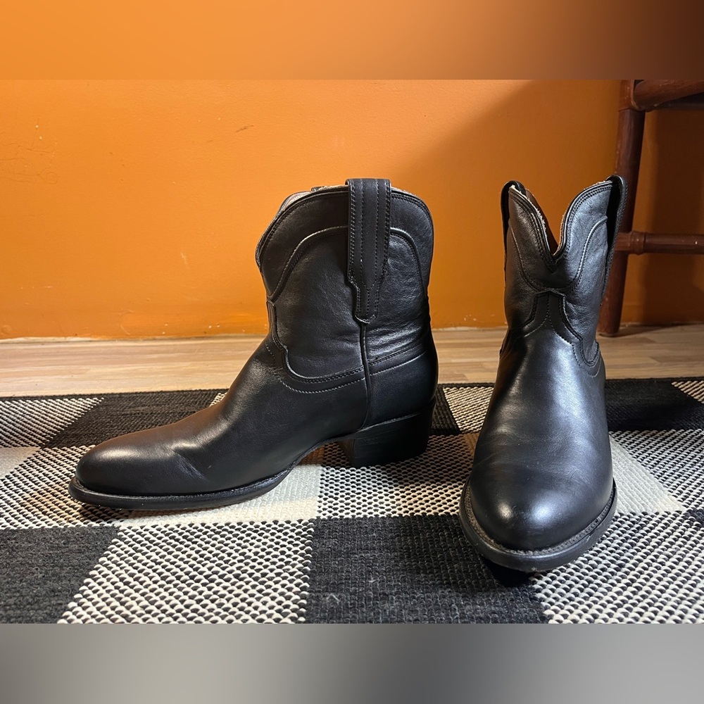 Tecovas Penny Black Heeled Boots